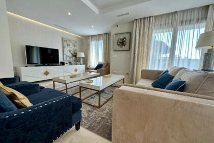 1feba869f4a572ed6c2edf9f5139cd71 - 53