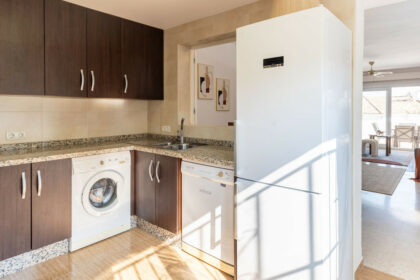 2036d555b5a689864bee44f96e2d99bb - 37