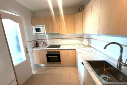 2137971f2cd845811cb9ca2409c31738 - 2