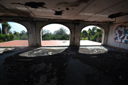 21b1acc90a18e5b51d73306b9c0dea52 - 9