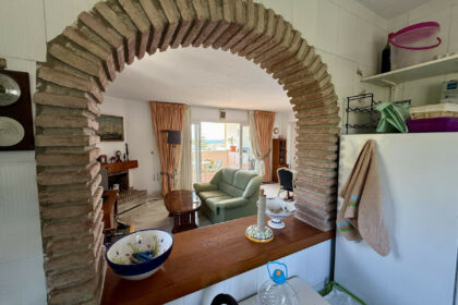 2421115cb262c16d2157a74d77616782 - 10