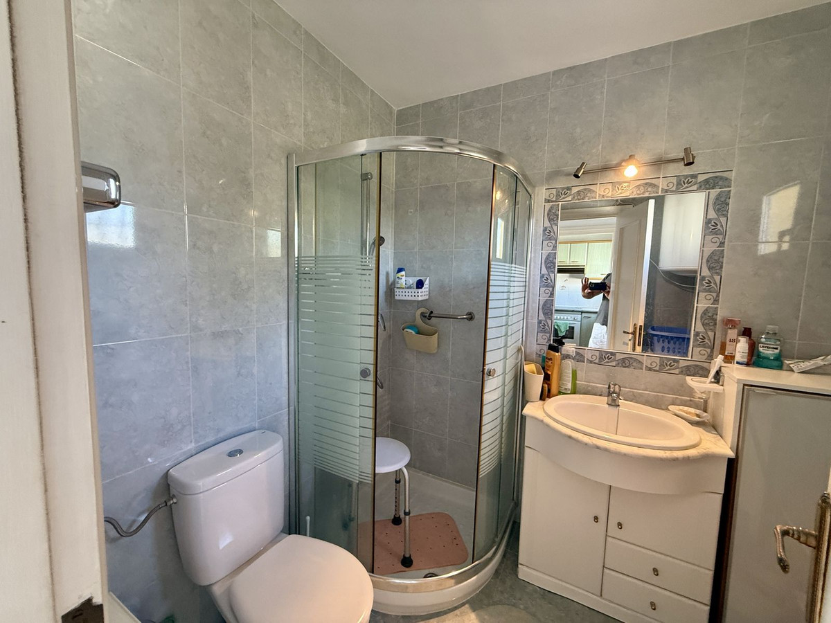 2421115cb262c16d2157a74d77616782 - 13