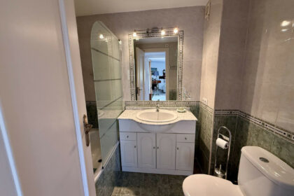 2421115cb262c16d2157a74d77616782 - 14