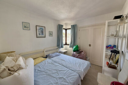 2421115cb262c16d2157a74d77616782 - 15