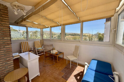 2421115cb262c16d2157a74d77616782 - 22