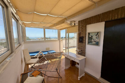 2421115cb262c16d2157a74d77616782 - 23