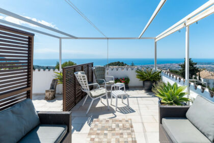 2976ca3d0b604d6f1a9f8cd7cba06dbc - 18