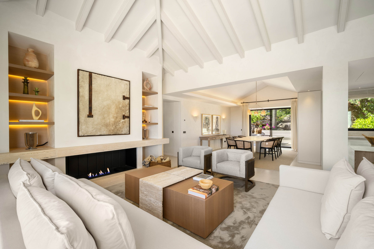 2ba4e8d66eb3253872204ab41b66b318 - 11