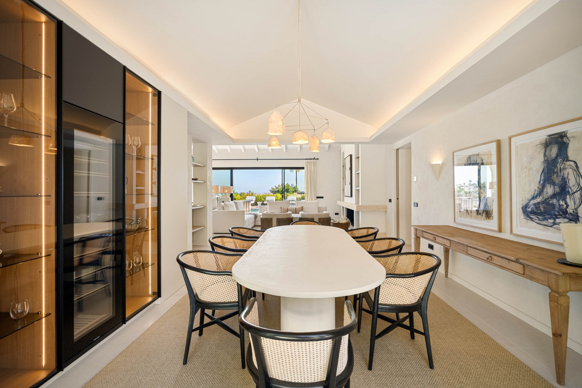 2ba4e8d66eb3253872204ab41b66b318 - 17