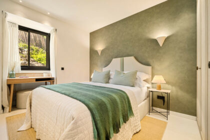 2ba4e8d66eb3253872204ab41b66b318 - 28