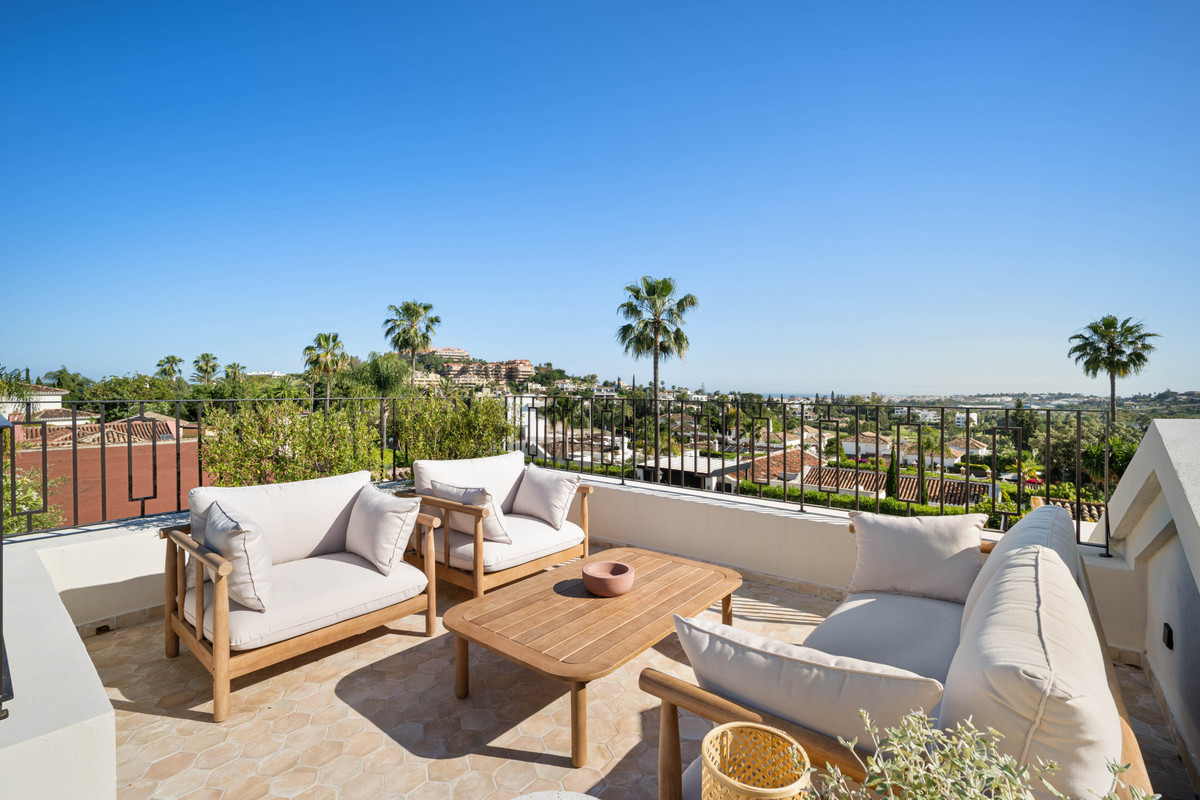 2ba4e8d66eb3253872204ab41b66b318 - 38