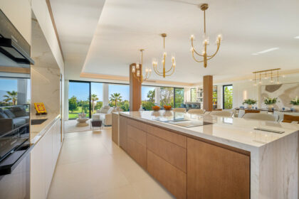 2d6b864b7472a195ca2899818cc319b7 - 21