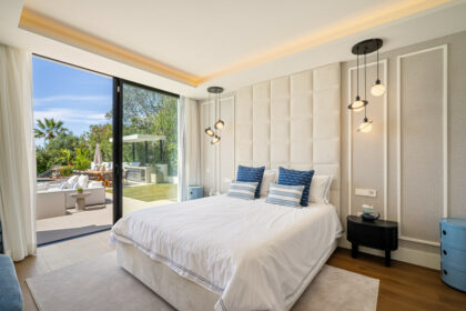 2d6b864b7472a195ca2899818cc319b7 - 37