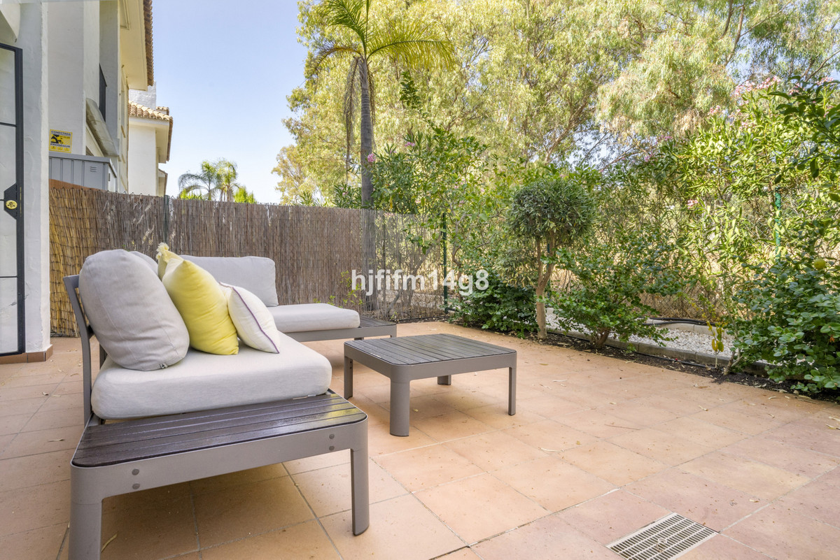 2e292befc233dcdc51921c9476598675 - 21