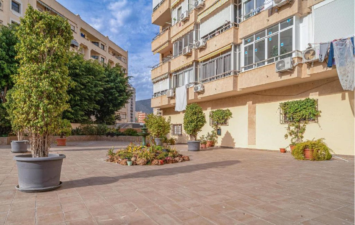 31558ad95569b0c18a2f0280dc3ce805 - 23