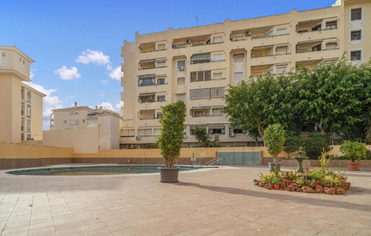 31558ad95569b0c18a2f0280dc3ce805 - 25