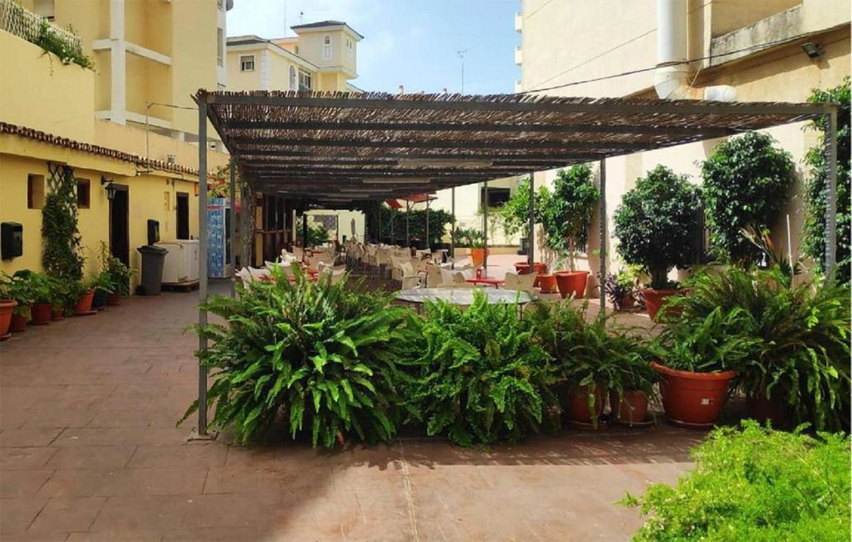 31558ad95569b0c18a2f0280dc3ce805 - 26