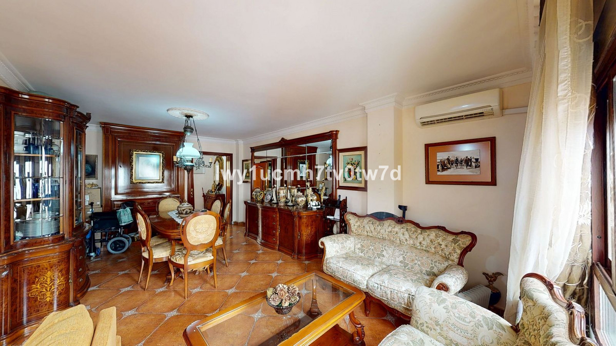 322707003f899c1b1c4ca87585875894 - 12