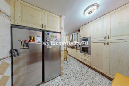 322707003f899c1b1c4ca87585875894 - 18