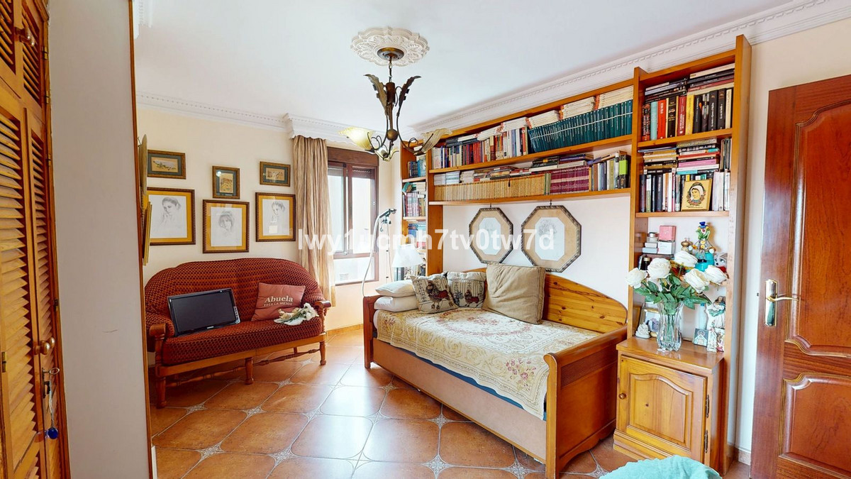 322707003f899c1b1c4ca87585875894 - 2