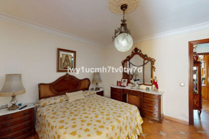 322707003f899c1b1c4ca87585875894 - 23