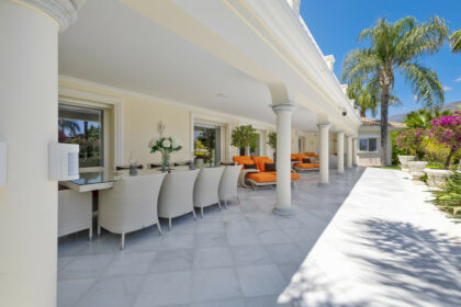 33a45b8a3d9065b94a48946c9dd57419 - 14