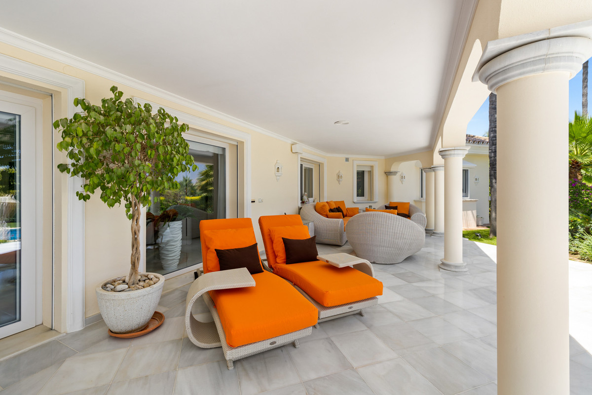 33a45b8a3d9065b94a48946c9dd57419 - 16