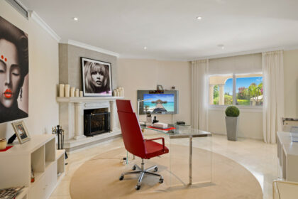 33a45b8a3d9065b94a48946c9dd57419 - 22