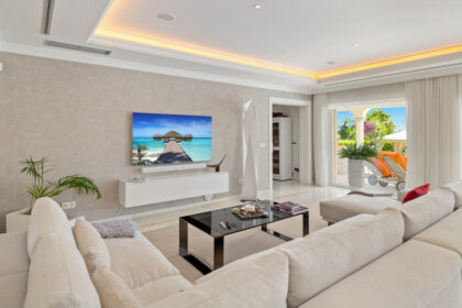 33a45b8a3d9065b94a48946c9dd57419 - 26