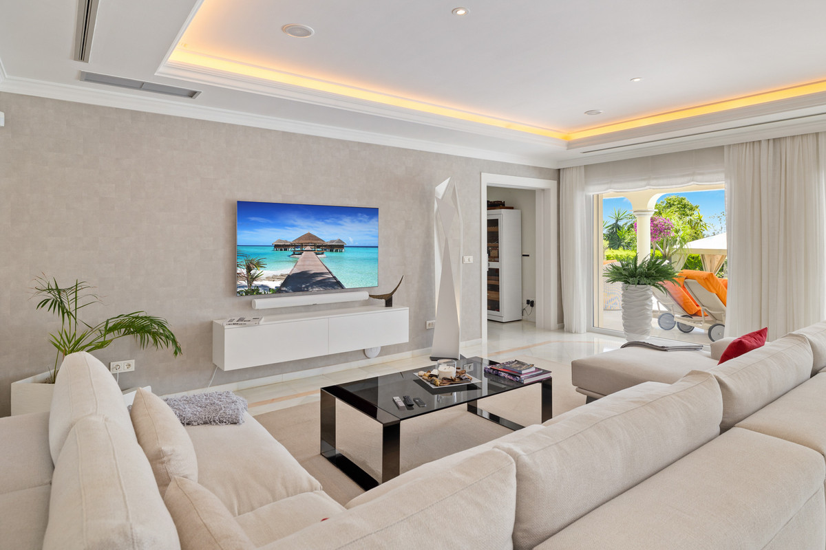 33a45b8a3d9065b94a48946c9dd57419 - 26