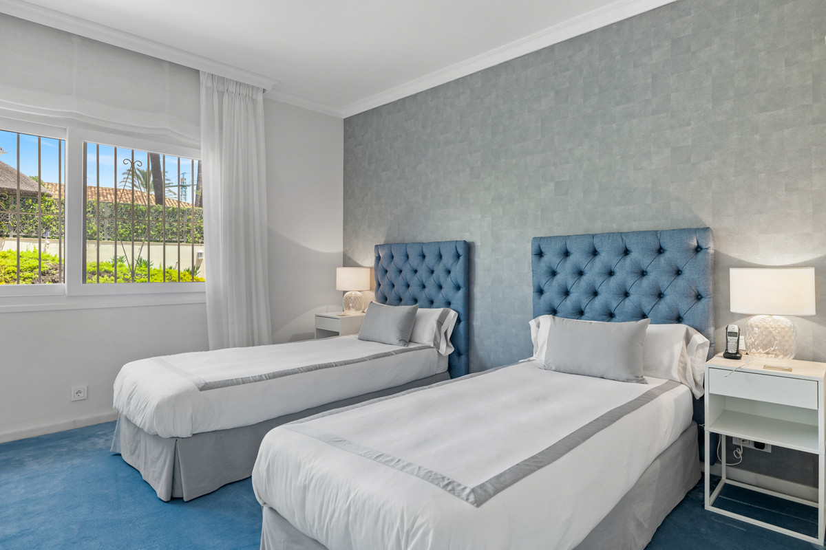 33a45b8a3d9065b94a48946c9dd57419 - 33