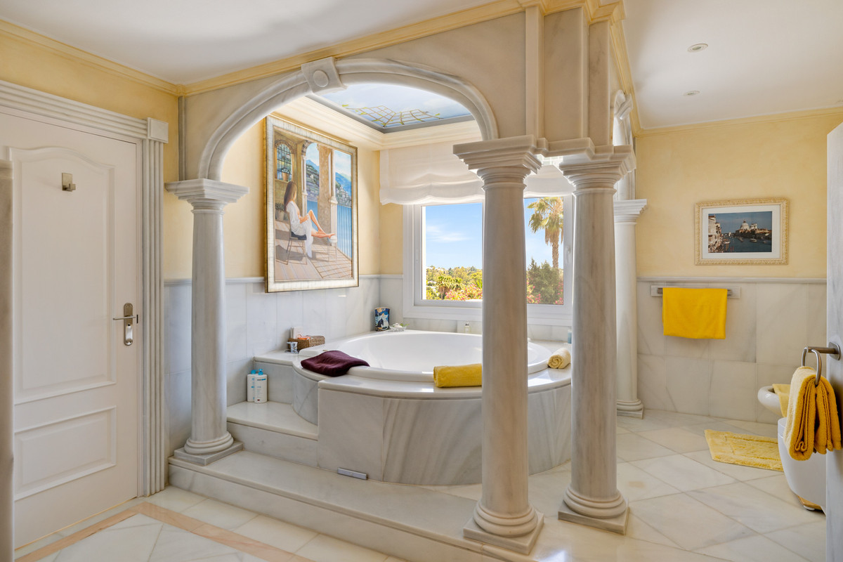 33a45b8a3d9065b94a48946c9dd57419 - 40