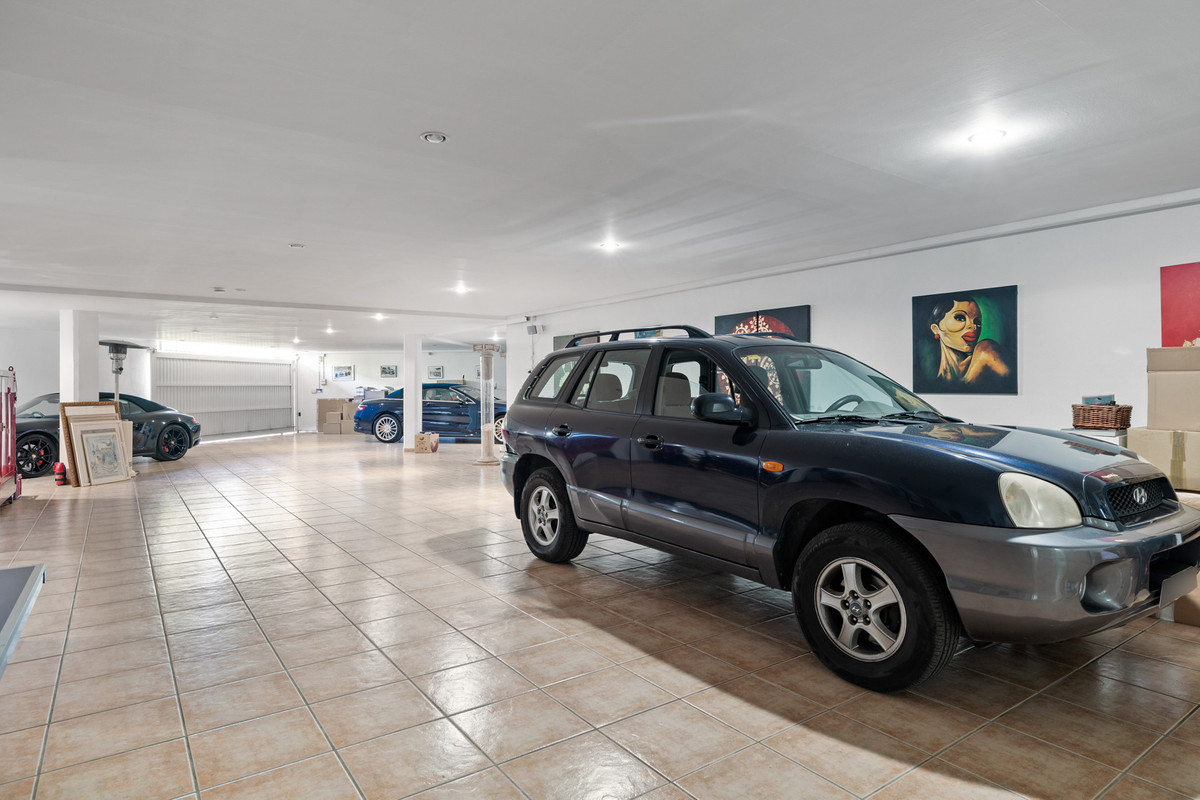 33a45b8a3d9065b94a48946c9dd57419 - 41