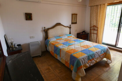 33ff36a60da06a09a032837f5fc7c4eb - 10