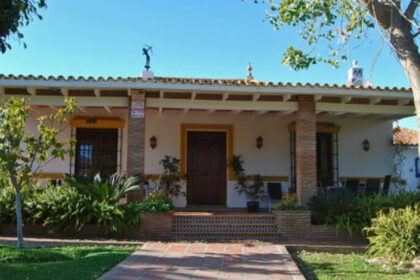 35cf245b9163a3af300ca8cd8267882f - 1