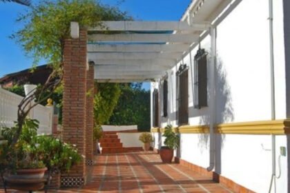 35cf245b9163a3af300ca8cd8267882f - 9