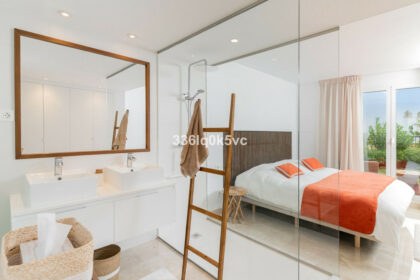 35daf26e48a46fb966c6117fc5ee4679 - 15