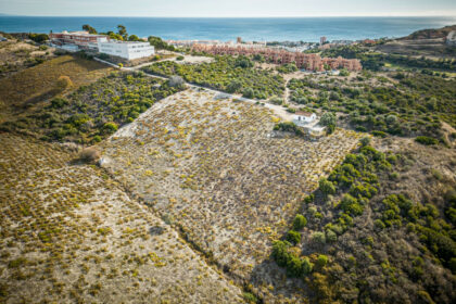 35e603bb02f4f120d959191827b15a98 - 16