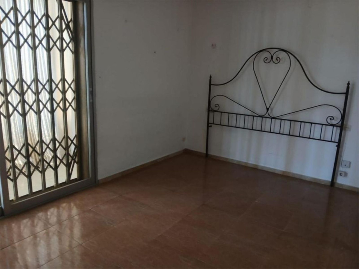 37b106ae465928708adf7bfffee5149c - 3