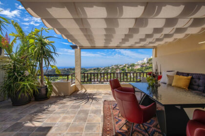 384abdd75c36b8103cb05f2d04fe055f - 1