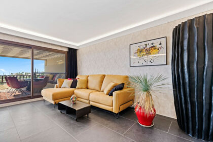 384abdd75c36b8103cb05f2d04fe055f - 13