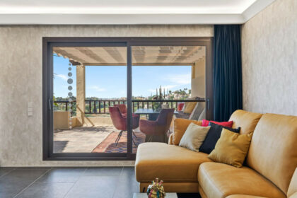 384abdd75c36b8103cb05f2d04fe055f - 14