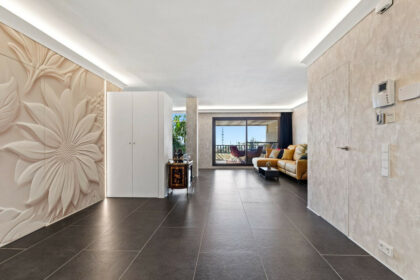 384abdd75c36b8103cb05f2d04fe055f - 2