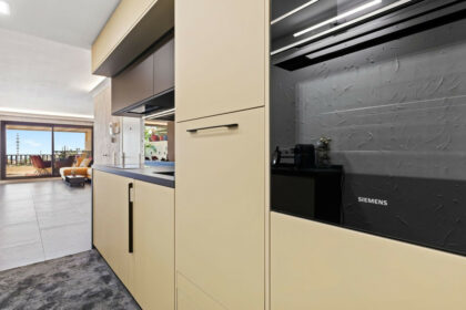 384abdd75c36b8103cb05f2d04fe055f - 7