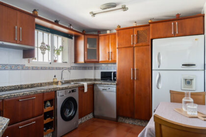 39c013632addb32f174e7bfa9c0c04ff - 12