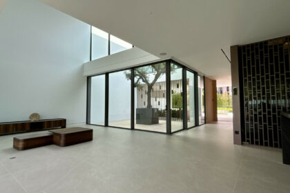 39e0ddd75740c37665314ce672a09c73 - 9