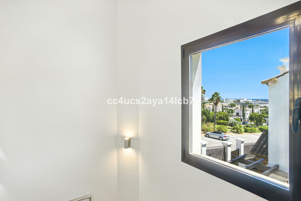 3a505d59b54137b55cee6d97445b98b2 - 40