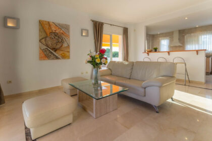 3c7094687cd0525108137804c880d9c1 - 3