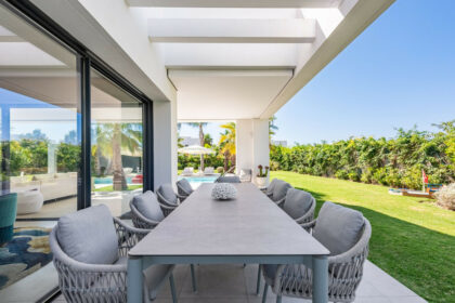 4155b203fdfbef5a65bed3cac76167a4 - 11