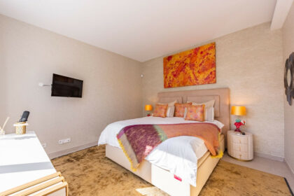 4155b203fdfbef5a65bed3cac76167a4 - 12